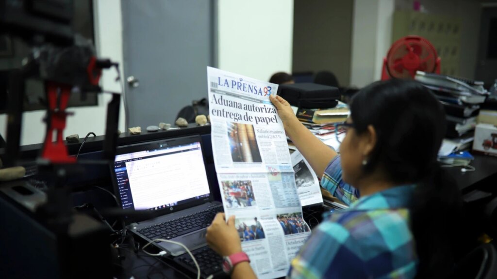 Nicaragua: The newspaper La Prensa reports that its staff is going into exile