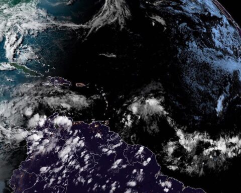 Nicaragua and Costa Rica carry out preventive evacuations before “Bonnie”