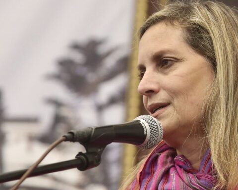 Nuria Esparch on María del Carmen Alva's derogatory phrase: "There hasn't been anything like it since the colony"