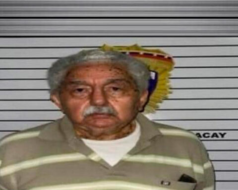 Octogenarian prisoner after confessing that he murdered his wife