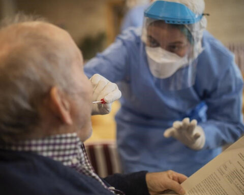 Only 28% of the elderly living in poor countries have been vaccinated against covid-19