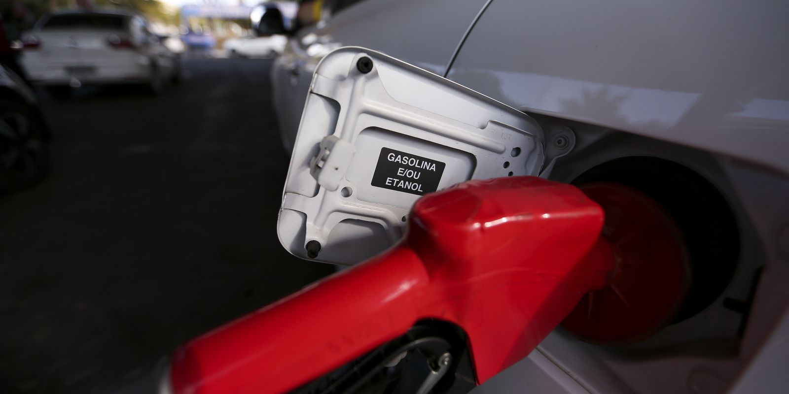 Petrobras reduces gasoline sales price to distributors