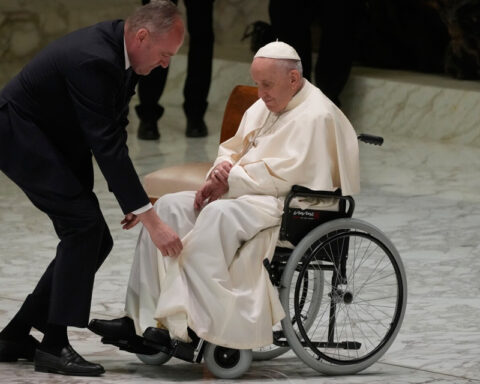 Pope Francis: "Changing the pontiff would not be a catastrophe"