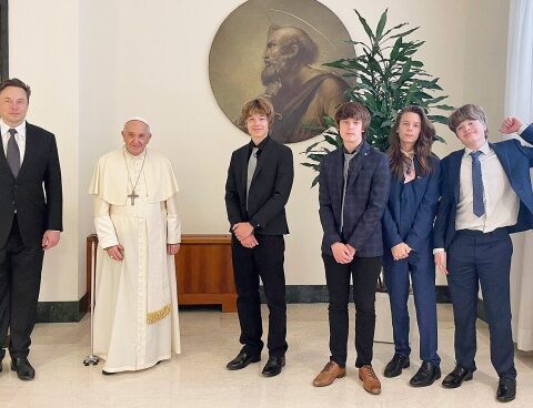 Pope Francis received Elon Musk