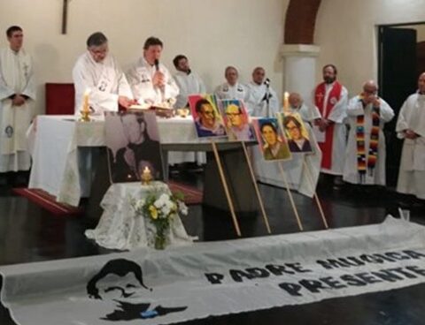 Priests in Option for the Poor repudiated those who promote a "climate of destabilization"