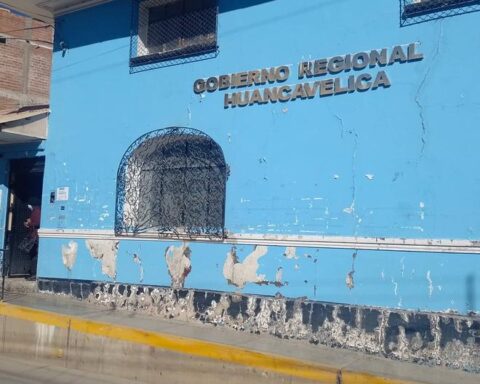 Prosecutor's Office seizes documents of paralyzed work Castrovirreyna Hospital