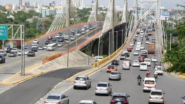 Public Works intervenes Juan Pablo Duarte bridge
