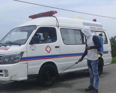 ambulancias, cubano, régimen