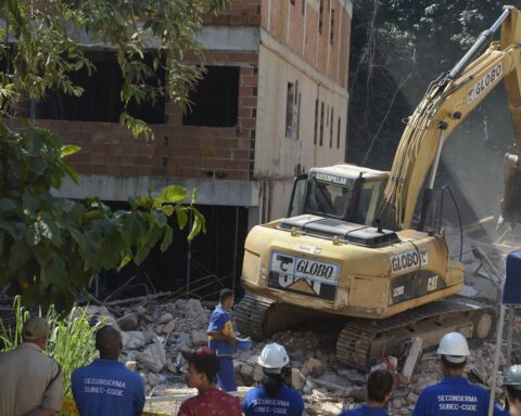 Rio City Hall wants to demolish irregular building in Muzema