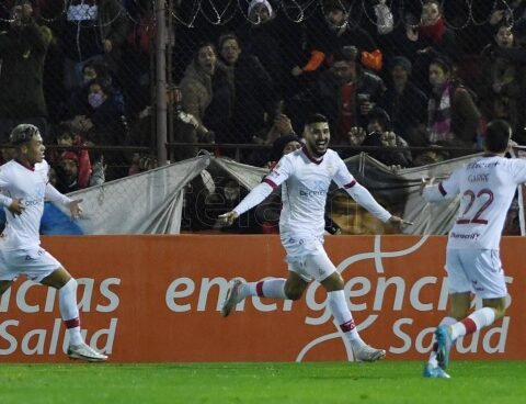 River was surpassed by Huracán and arrives at its worst moment for the rematch with Vélez
