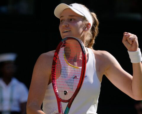 Rybakina is crowned champion at Wimbledon