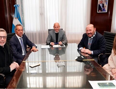 Scioli advanced with the governors in the federal productive agenda