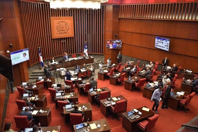 Senadores aprueban en segunda lectura el proyecto de Ley de Extinción de Dominio