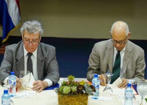 Sign agreement in favor of food security