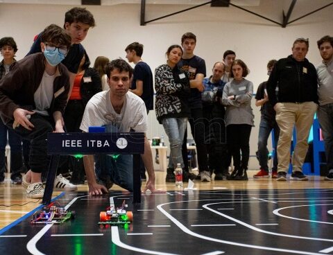Students and fans participated in the robotics championship organized by ITBA