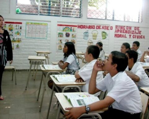 Teacher's Day in Nicaragua, amid partisanship, layoffs and exile