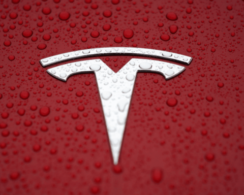 Tesla shares rally 9.43% after better-than-expected 2Q22 results