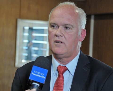 The Ministry of Transport signed a contract to carry out works on a double track on route 5