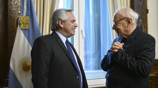 The President and the Brazilian philosopher Emir Sader spoke about the situation in the region