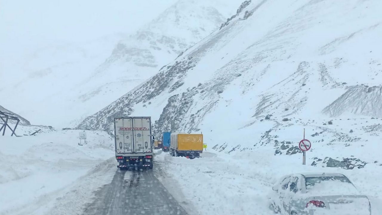 The SMN issued an alert for rains, storms, hail and snowfall in several provinces