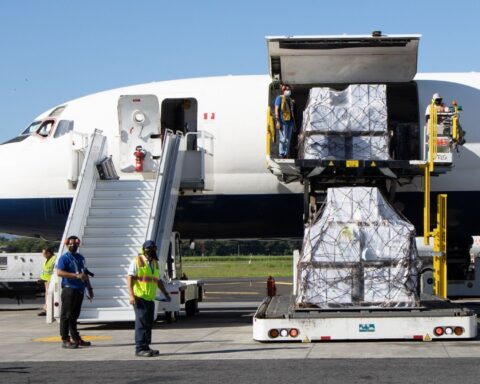 The US donates more than 650 thousand doses of pediatric Pfizer vaccines to Nicaragua