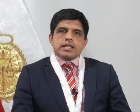 The candidacy of former Minister Juan Carrasco to the Lambayeque region is declared inadmissible