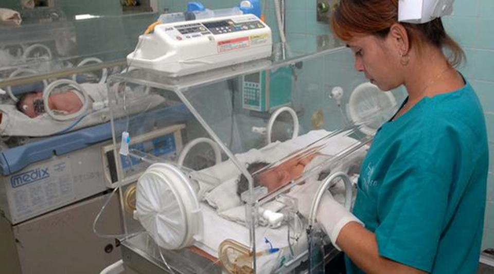 The death of 64 newborns due to sepsis is being investigated in Santiago de Cuba