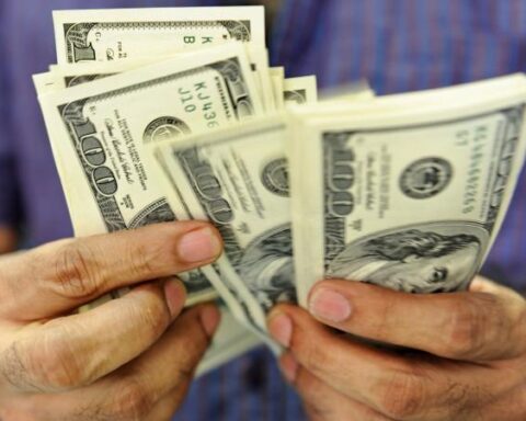 The dollar took a breather yesterday and fell to $4,558.05