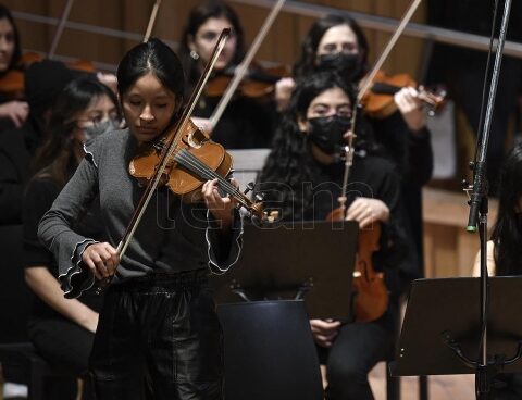 The music school that changes the lives of boys and girls from popular neighborhoods