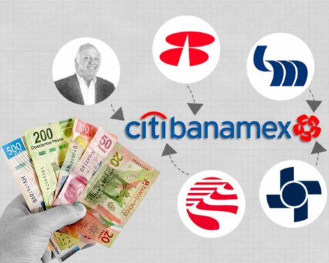 There are 5 interested in the sale of Banamex