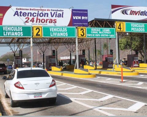 There is still no date for the opening of the tolls in Tazón and La Cabrera