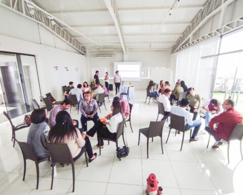 They build a network of ethical public servants for the development of their localities