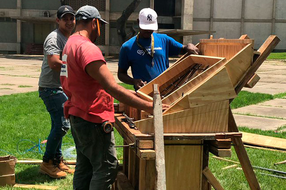 They reject that the Government "raise" a monument to Jorge Rodríguez father at the UCV