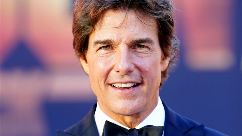 Tom Cruise turns 60 toasting the success of "Top Gun: Maverick"