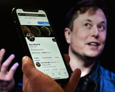 Twitter blames Musk and weak ad market for falling revenue