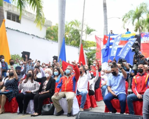 Venezuela in resistance and struggle celebrates Cuban Rebellion Day