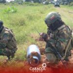 Venezuelan soldiers deactivate 105 kilos of explosives near Colombia
