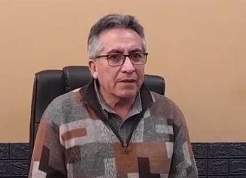 El viceministro, Gustavo Torrico, en conferencia de prensa