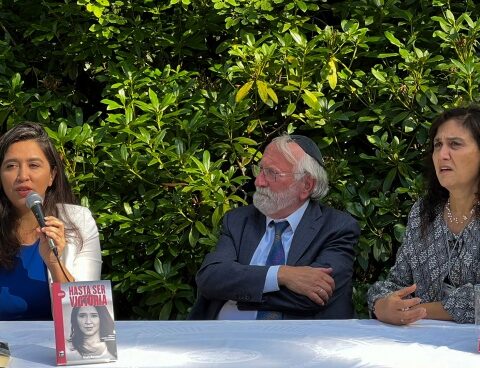 Victoria Montenegro presented in The Hague the book that narrates her life