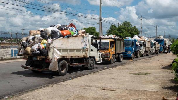 What the Mayor's Office of Los Alcarrizos does with the garbage