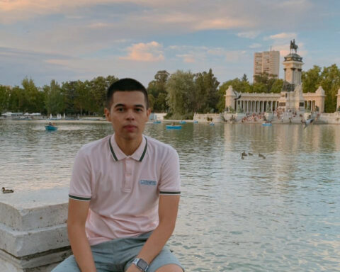 William González: «If I want my poetry to be characterized by something, it is by being next to the poor»