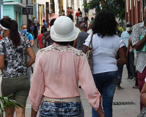 With 1,358 selected, Cuba wins the US Visa Lottery in Latin America