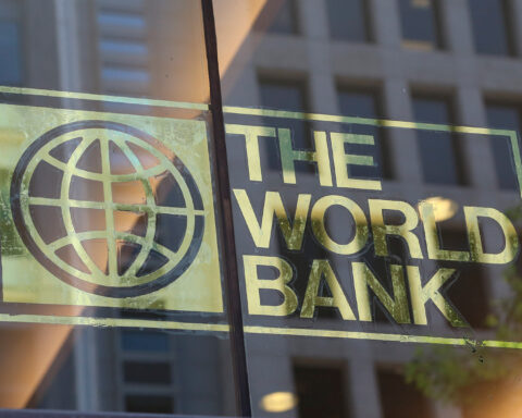 Banco Mundial, alta inflación y bajo crecimiento en 2022