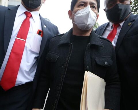 Zamir Villaverde attended the National Prosecutor's Office for promotions from the Armed Forces.