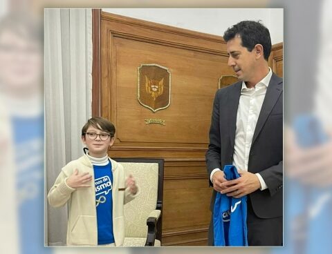 "wado" De Pedro received children and adolescents with ASD