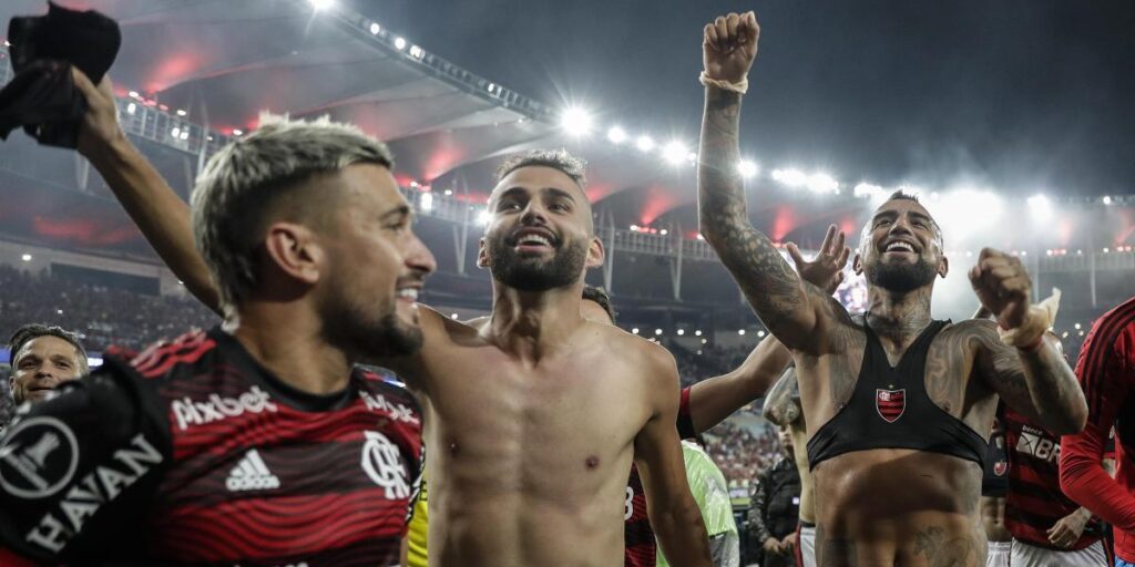 1-0: Flamengo and Vidal don't bother to finish off Corinthians