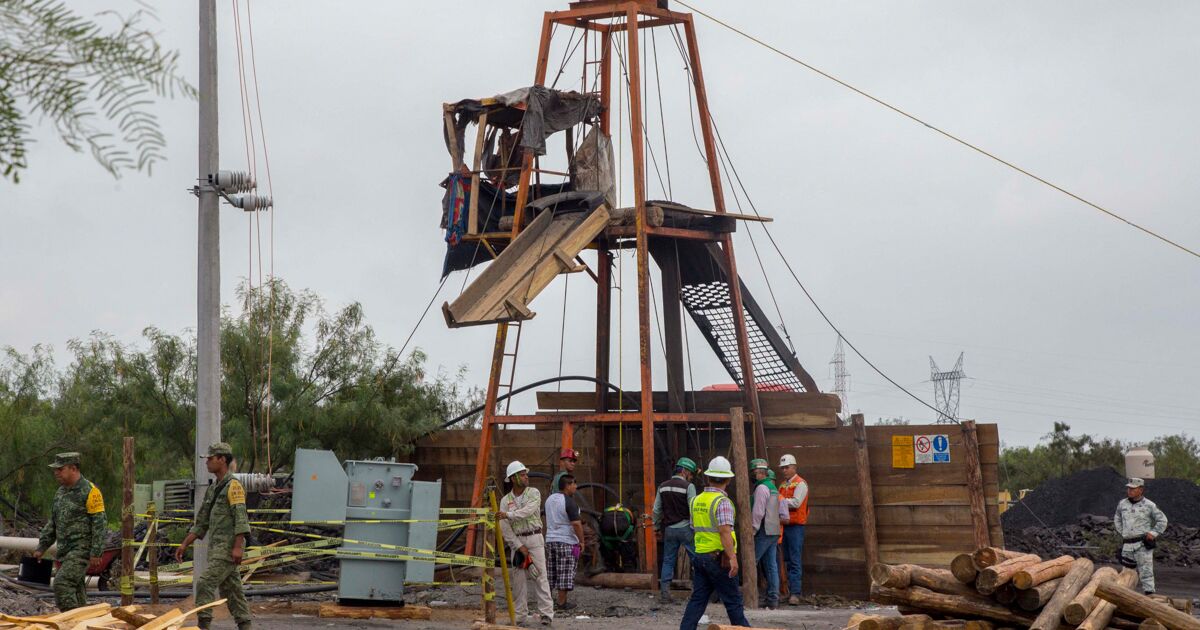 10 miners are still trapped after 48 hours of the collapse in Coahuila