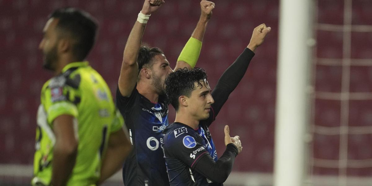 4-1: Independiente thrashes and goes to the semifinal