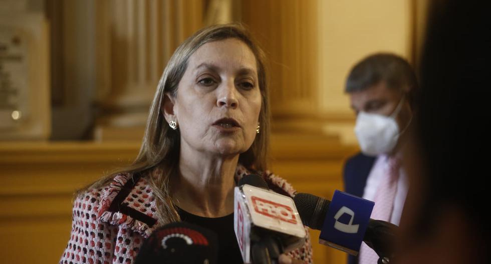 APP cedes one of its spaces in the Foreign Relations Commission to María del Carmen Alva