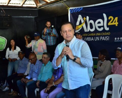 Abel dice Gobierno es inexistente en San Juan